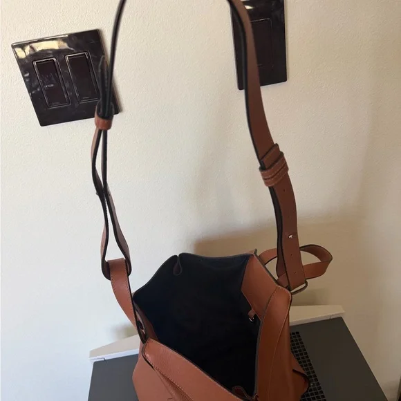 Loewe Hammock Bag - Picture 8 of 10